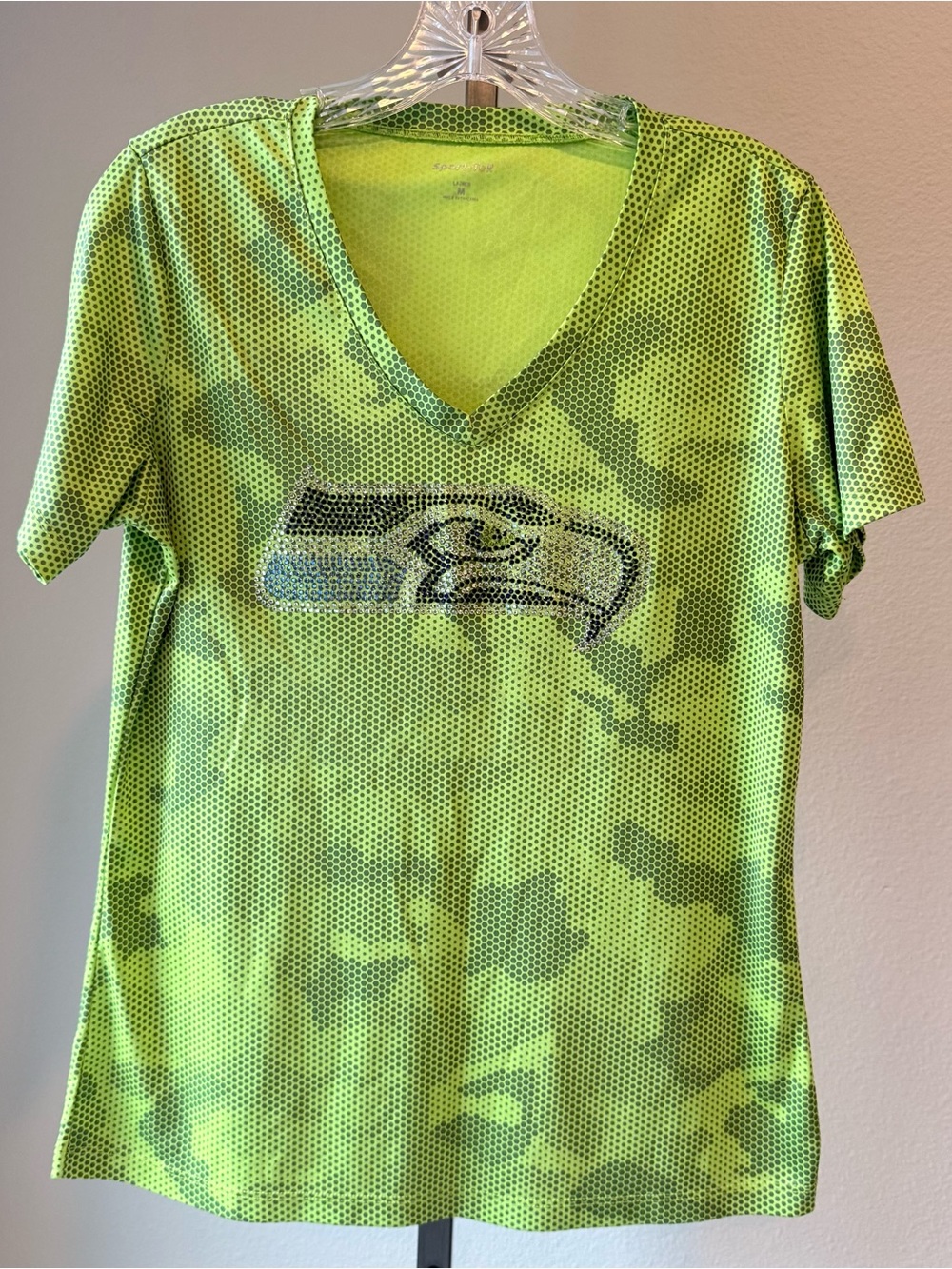Seattle Seahawks women’s lightweight short sleeve bling Tshirt size medium